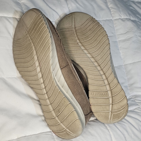 Women's Skechers Wave Lite Memory Foam Beige Loafer Shoes SIZE 8.5 - Picture 5 of 5